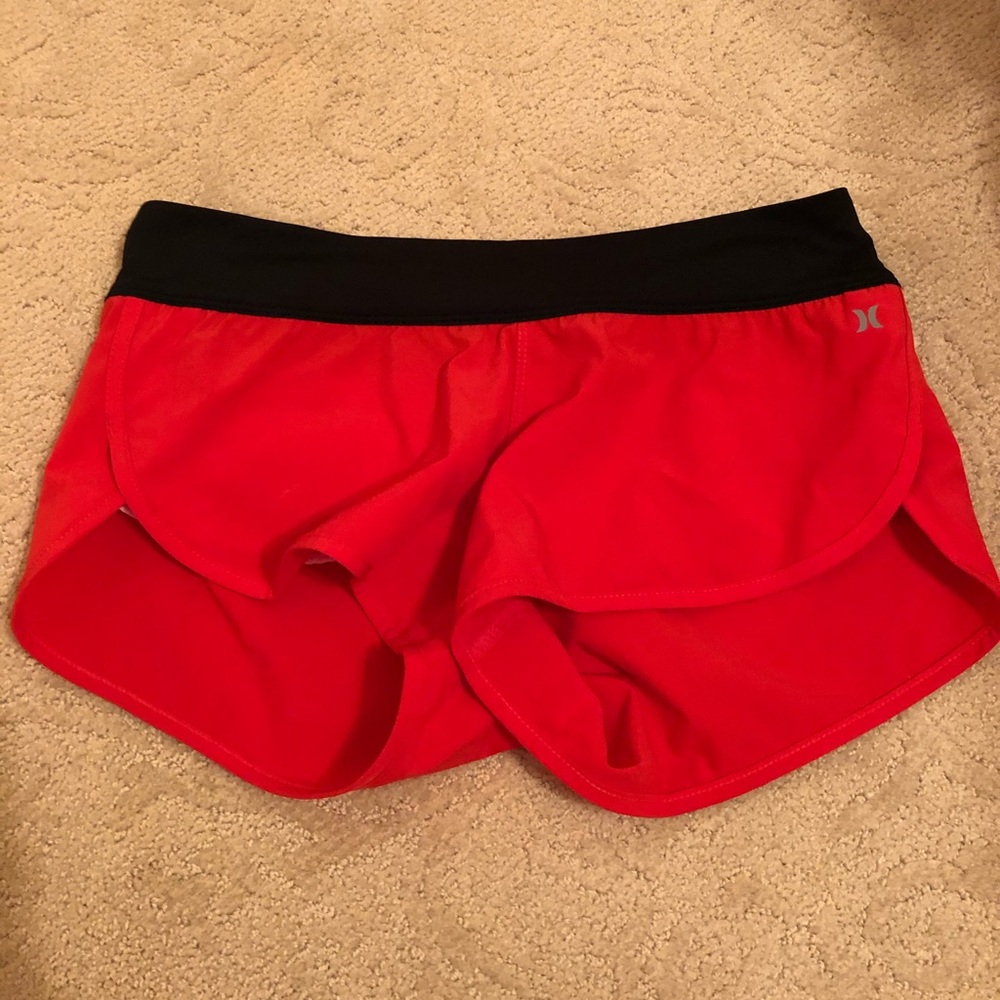 Hurley women’s board shorts